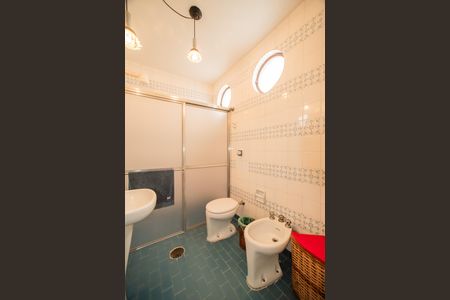 Casa para alugar com 200m², 3 quartos e 2 vagas Casa para alugar com 200m², 3 quartos e 2 vagasBanheiro da Suíte