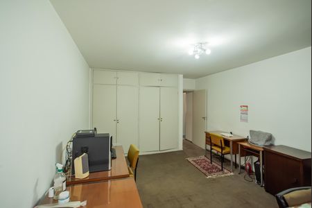 Casa para alugar com 200m², 3 quartos e 2 vagas Casa para alugar com 200m², 3 quartos e 2 vagasSuíte