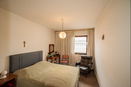Casa para alugar com 200m², 3 quartos e 2 vagas Casa para alugar com 200m², 3 quartos e 2 vagasQuarto 2