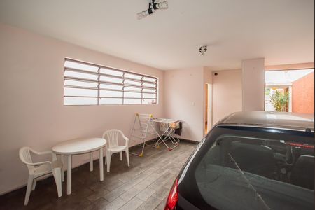 Casa para alugar com 200m², 3 quartos e 2 vagas Casa para alugar com 200m², 3 quartos e 2 vagasGaragem