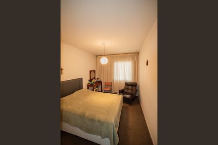 Casa para alugar com 200m², 3 quartos e 2 vagas Casa para alugar com 200m², 3 quartos e 2 vagasQuarto 2