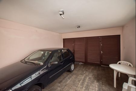 Casa para alugar com 200m², 3 quartos e 2 vagas Casa para alugar com 200m², 3 quartos e 2 vagasGaragem