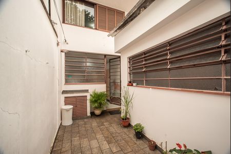Casa para alugar com 200m², 3 quartos e 2 vagas Casa para alugar com 200m², 3 quartos e 2 vagasQuintal