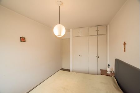 Casa para alugar com 200m², 3 quartos e 2 vagas Casa para alugar com 200m², 3 quartos e 2 vagasQuarto 2