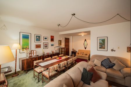 Sala de casa para alugar com 3 quartos, 200m² em Mirandópolis, São Paulo