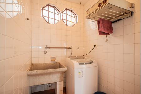Casa para alugar com 200m², 3 quartos e 2 vagas Casa para alugar com 200m², 3 quartos e 2 vagasÁrea de Serviço