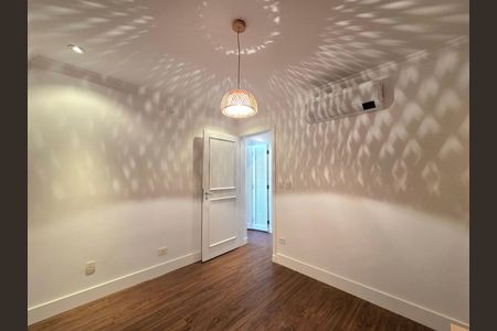 Apartamento para alugar com 180m², 2 quartos e 1 vaga Apartamento para alugar com 180m², 2 quartos e 1 vagaSuíte