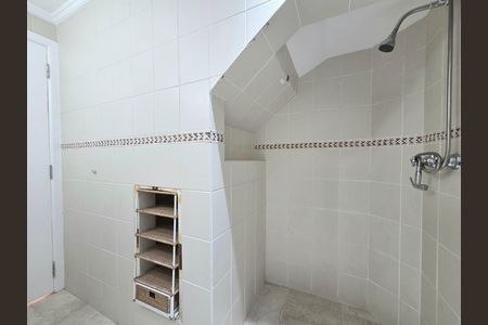 Apartamento para alugar com 180m², 2 quartos e 1 vaga Apartamento para alugar com 180m², 2 quartos e 1 vagaBanheiro Social