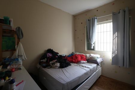 Casa à venda com 186m², 2 quartos e 2 vagas Casa à venda com 186m², 2 quartos e 2 vagasQuarto 1