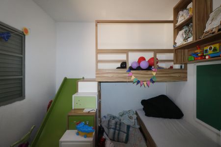 Casa à venda com 186m², 2 quartos e 2 vagas Casa à venda com 186m², 2 quartos e 2 vagasQuarto 2