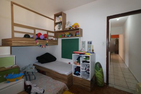Casa à venda com 186m², 2 quartos e 2 vagas Casa à venda com 186m², 2 quartos e 2 vagasQuarto 2