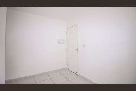 Apartamento para alugar com 2 quartos, 38m² em Jardim Iva, São Paulo