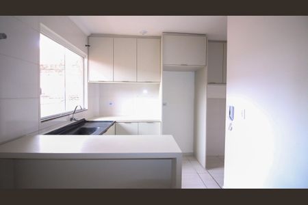Apartamento para alugar com 2 quartos, 38m² em Jardim Iva, São Paulo