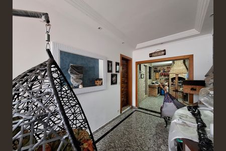 Casa à venda com 150m², 3 quartos e 4 vagasEntrada