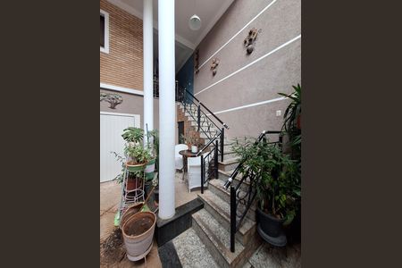 Casa à venda com 150m², 3 quartos e 4 vagasEntrada