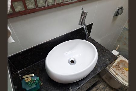 Casa à venda com 150m², 3 quartos e 4 vagasLavabo