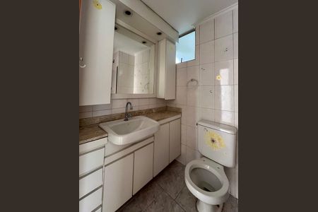 Apartamento à venda com 63m², 3 quartos e 1 vaga Apartamento à venda com 63m², 3 quartos e 1 vagaBanheiro
