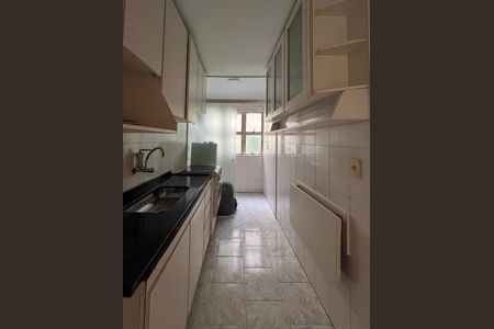 Apartamento à venda com 63m², 3 quartos e 1 vaga Apartamento à venda com 63m², 3 quartos e 1 vagaCozinha
