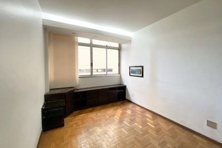 Apartamento à venda com 210m², 4 quartos e 1 vaga Apartamento à venda com 210m², 4 quartos e 1 vagaQuarto 1