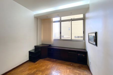 Apartamento à venda com 210m², 4 quartos e 1 vaga Apartamento à venda com 210m², 4 quartos e 1 vagaQuarto 1