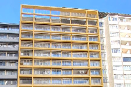 Apartamento à venda com 210m², 4 quartos e 1 vaga Apartamento à venda com 210m², 4 quartos e 1 vagaFachada