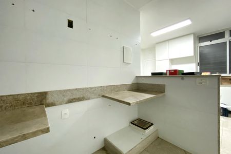 Apartamento à venda com 210m², 4 quartos e 1 vaga Apartamento à venda com 210m², 4 quartos e 1 vagaCozinha