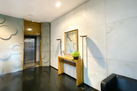 Apartamento à venda com 210m², 4 quartos e 1 vaga Apartamento à venda com 210m², 4 quartos e 1 vagaÁrea comum