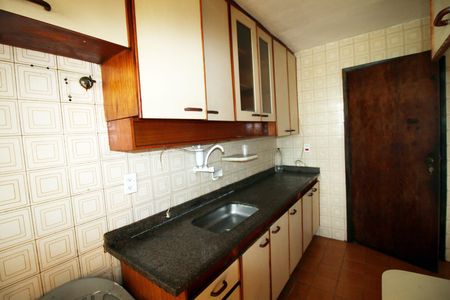 Apartamento para alugar com 70m², 2 quartos e 1 vagaCozinha