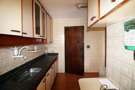 Apartamento para alugar com 70m², 2 quartos e 1 vagaCozinha