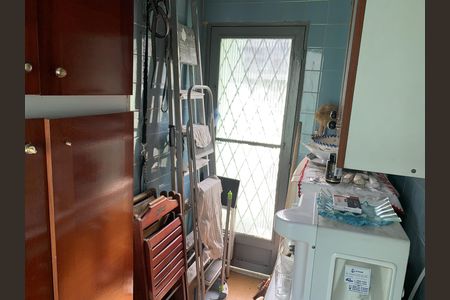 Casa à venda com 258m², 5 quartos e 2 vagasÁrea de Serviço