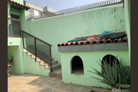 Casa à venda com 258m², 5 quartos e 2 vagasÁrea externa