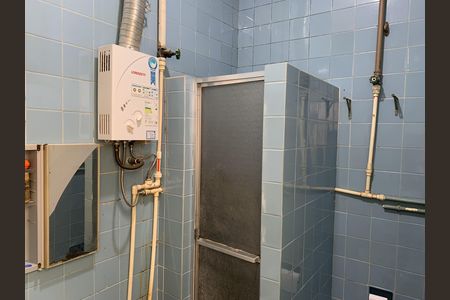 Casa à venda com 258m², 5 quartos e 2 vagasBanheiro 2