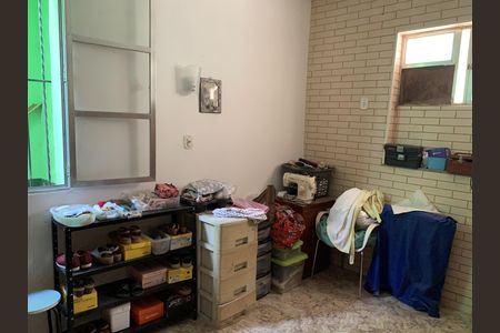 Casa à venda com 258m², 5 quartos e 2 vagasQuarto 2