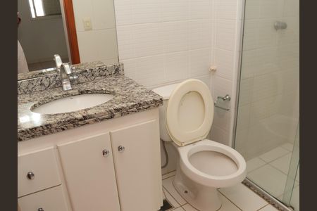 Apartamento para alugar com 61m², 2 quartos e 1 vagaBanheiro da Suíte