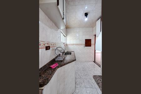 Apartamento à venda com 80m², 2 quartos e sem vaga Apartamento à venda com 80m², 2 quartos e sem vagaCozinha