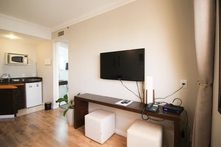 Sala de kitnet/studio para alugar com 1 quarto, 32m² em Vila Olímpia, São Paulo