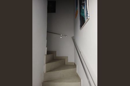 Escada de casa à venda com 2 quartos, 65m² em Itaquera, São Paulo