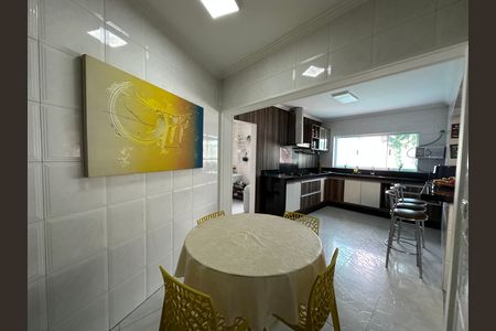 Cozinha de casa de condomínio à venda com 4 quartos, 254m² em Alphaville, Santana de Parnaíba