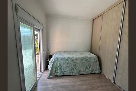 Casa de condomínio à venda com 254m², 4 quartos e 11 vagas Casa de condomínio à venda com 254m², 4 quartos e 11 vagasSuíte 1