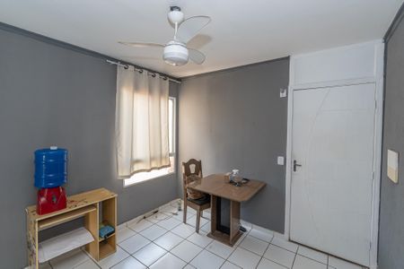 Apartamento para alugar com 41m², 2 quartos e 1 vaga Apartamento para alugar com 41m², 2 quartos e 1 vagaSala de Estar/Jantar