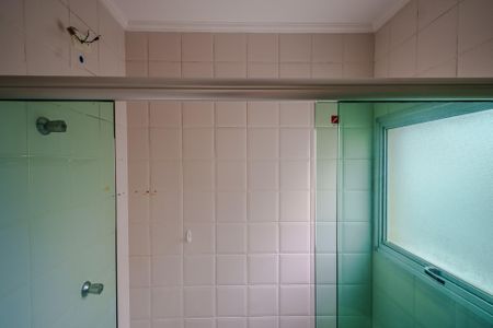 Casa de condomínio para alugar com 101m², 2 quartos e 2 vagas Casa de condomínio para alugar com 101m², 2 quartos e 2 vagasBanheiro