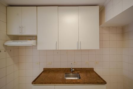 Casa de condomínio para alugar com 101m², 2 quartos e 2 vagas Casa de condomínio para alugar com 101m², 2 quartos e 2 vagasCozinha