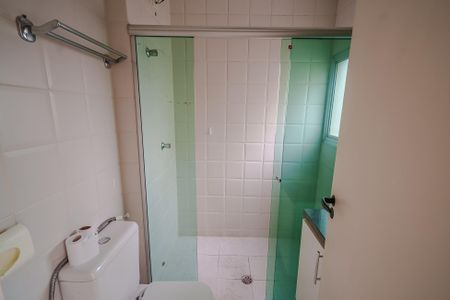 Casa de condomínio para alugar com 101m², 2 quartos e 2 vagas Casa de condomínio para alugar com 101m², 2 quartos e 2 vagasBanheiro