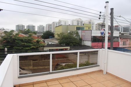 Casa para alugar com 72m², 2 quartos e 1 vagaVaranda
