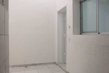 Casa para alugar com 72m², 2 quartos e 1 vagaÁrea de Serviço