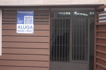 Casa para alugar com 72m², 2 quartos e 1 vagaPlaca