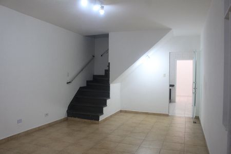 Sala de casa para alugar com 2 quartos, 72m² em Santo Antônio, São Caetano do Sul