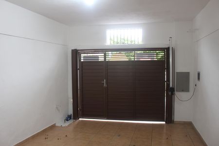 Casa para alugar com 72m², 2 quartos e 1 vagaGaragem