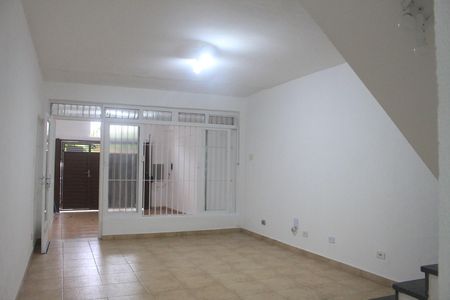 Sala de casa para alugar com 2 quartos, 72m² em Santo Antônio, São Caetano do Sul