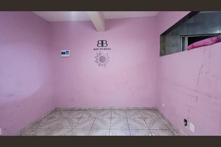 Sala de casa para alugar com 2 quartos, 200m² em Honório Gurgel, Rio de Janeiro